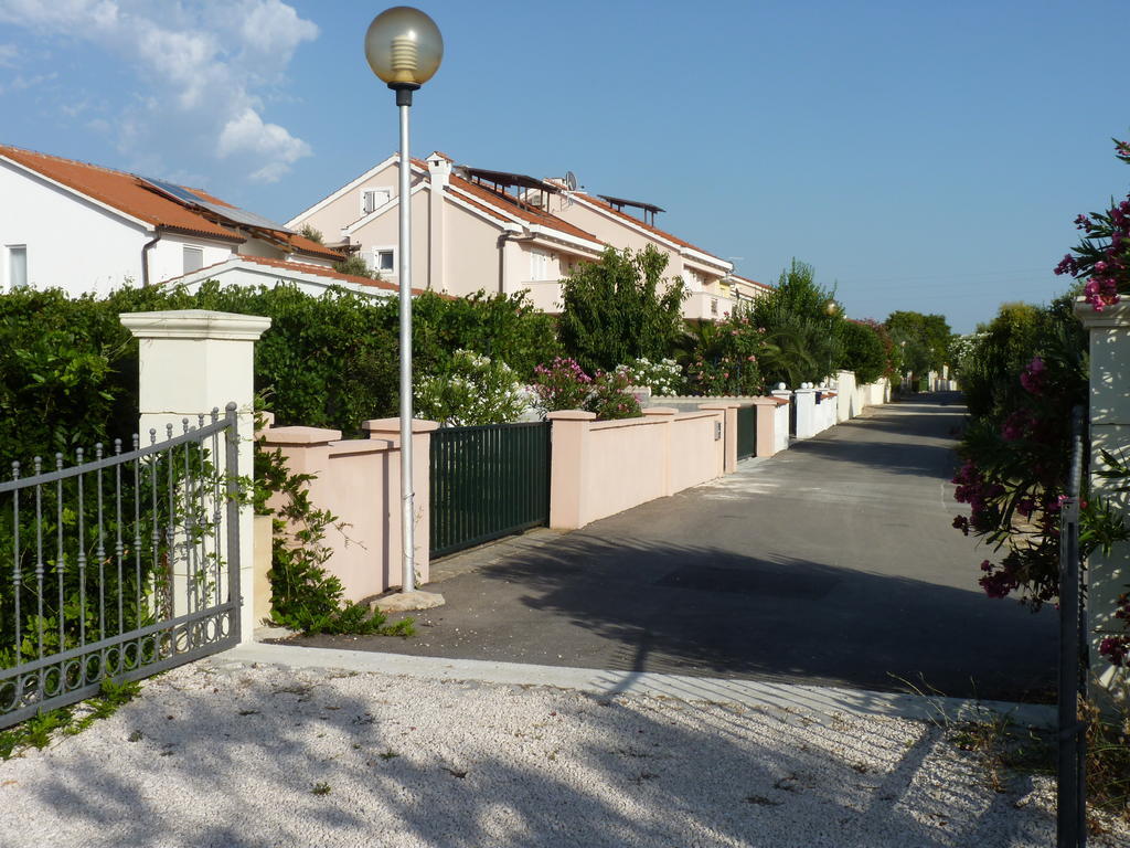 Apartments Villa Marnii Kožino 외부 사진
