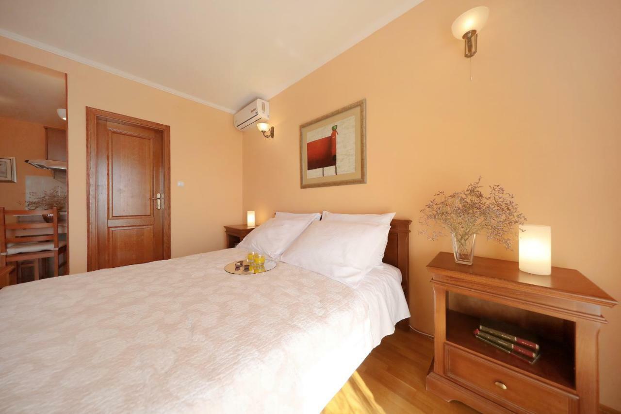Apartments Villa Marnii Kožino 외부 사진